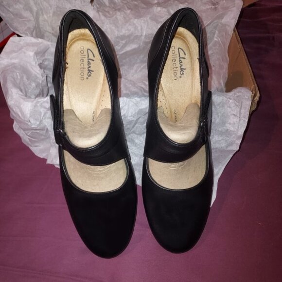 Clarks Collection Women's Black Emslie Lulin Mary Jane Pumps Size 9.5W NWT - Picture 1 of 8